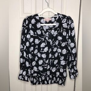 Philosophy Size Small Black and White Floral Print Lightweight Smocked Waist Top